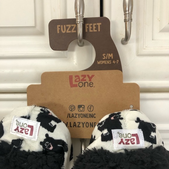 🐻 NWT Lazy One Women’s Family Bear Fuzzy Feet slippers - Picture 5 of 9